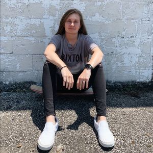 Meet your Posher, Kiana